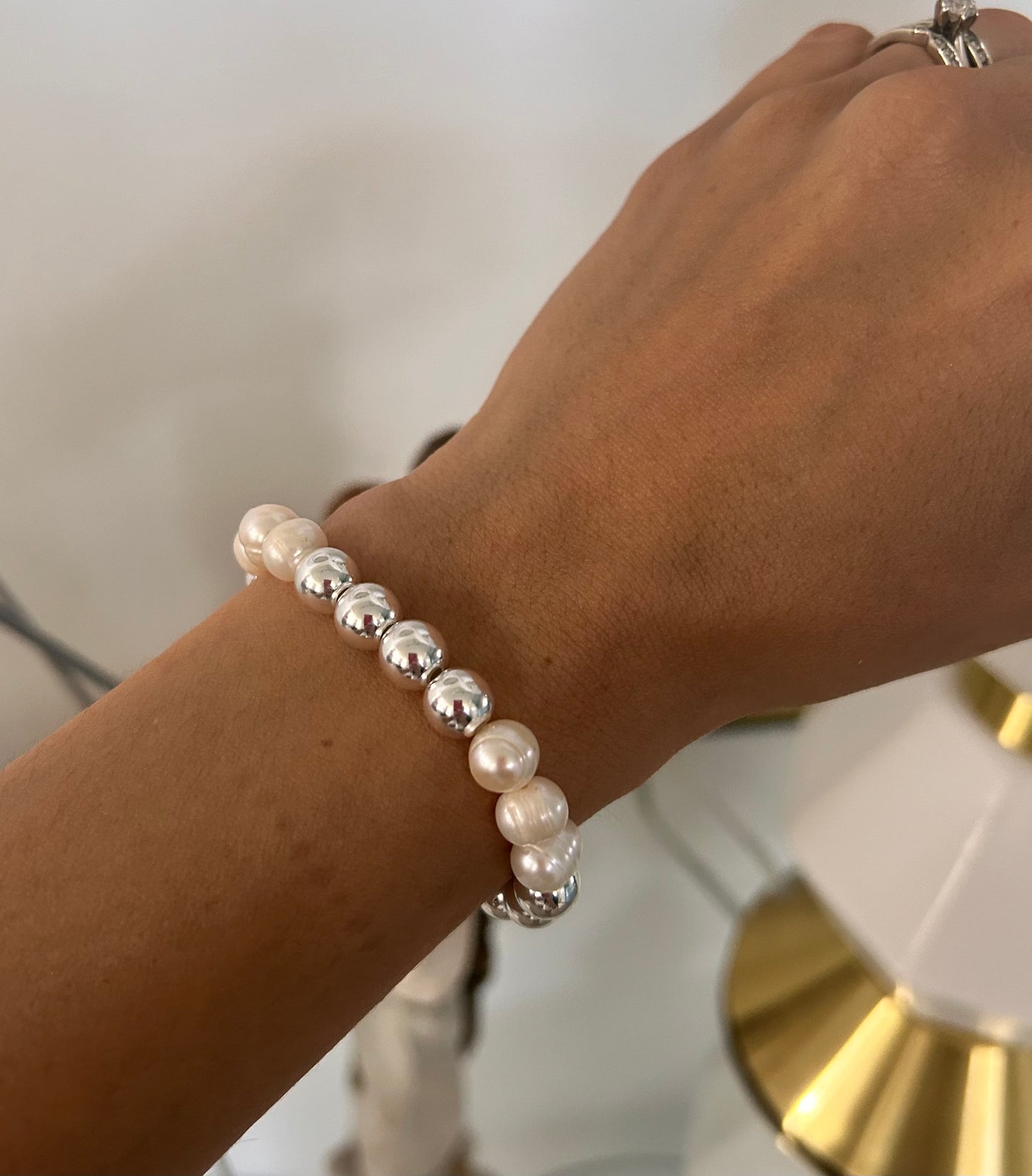 Fia pearl bracelet