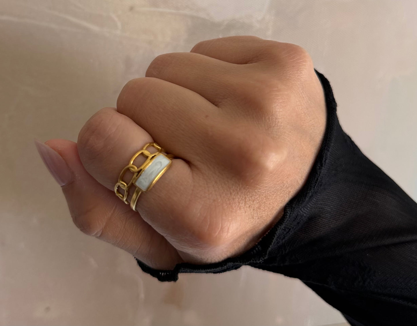 Nina rings