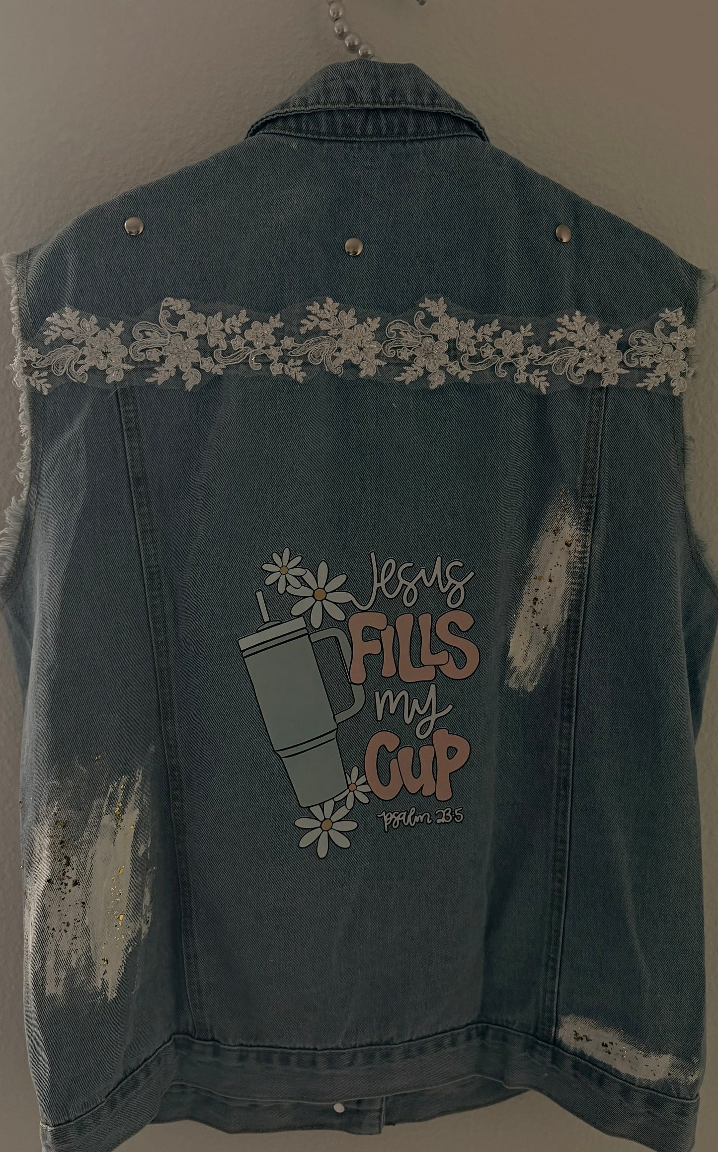 Jesús films my cup Jacket