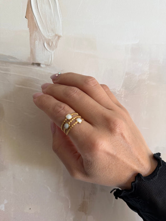 Nina rings