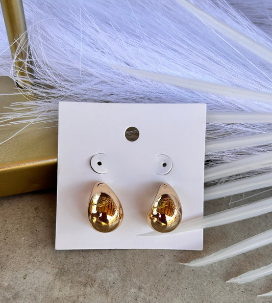 Mini Gold Water drops earrings
