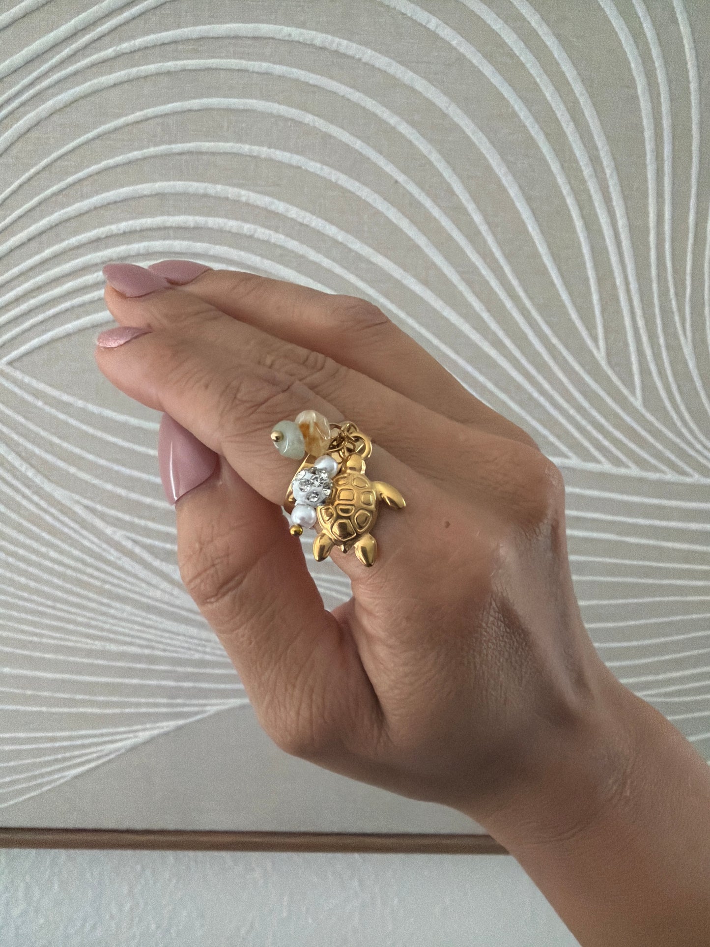 Amelia ring