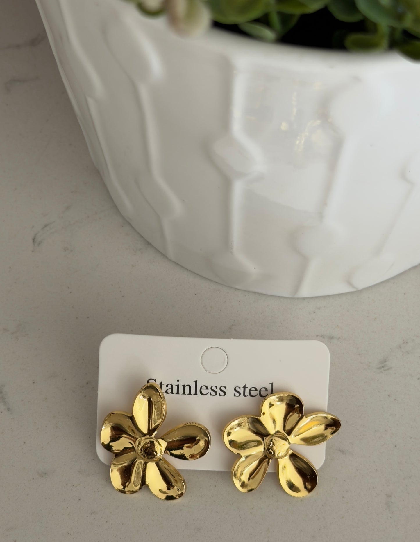 Nina flower earrings