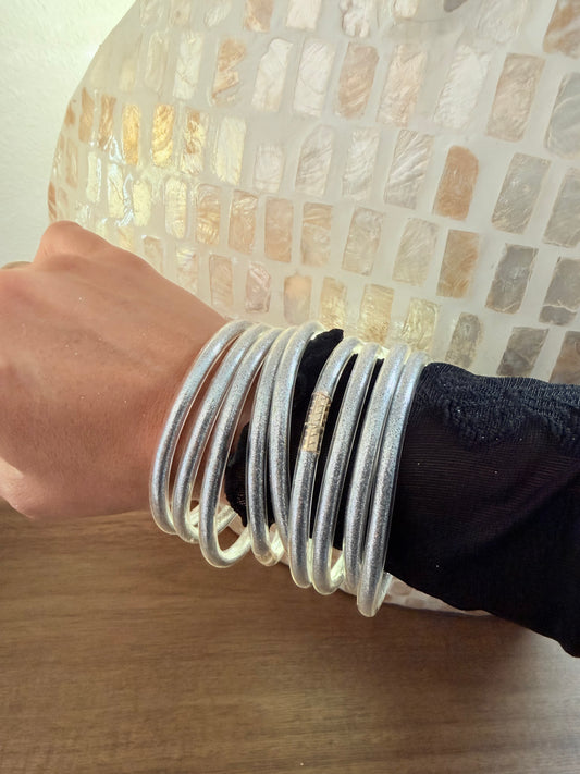 Silver bangles bracelet